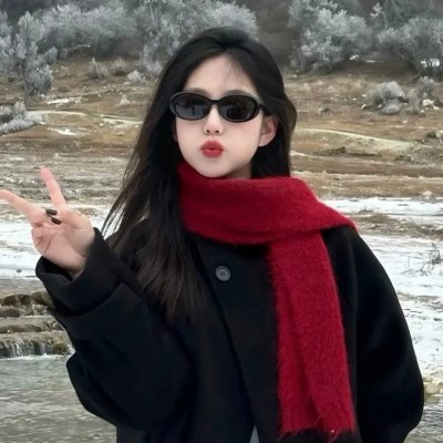 与鹦鹉同住