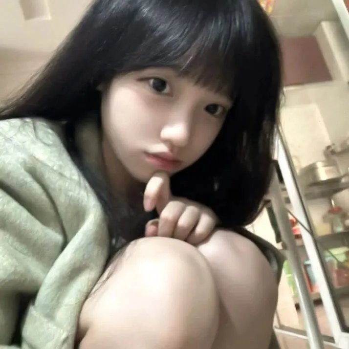 彩色中的黑白